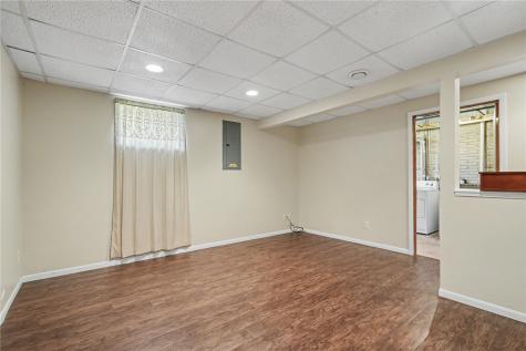 521 Zelda Drive NW Cedar Rapids IA 52405