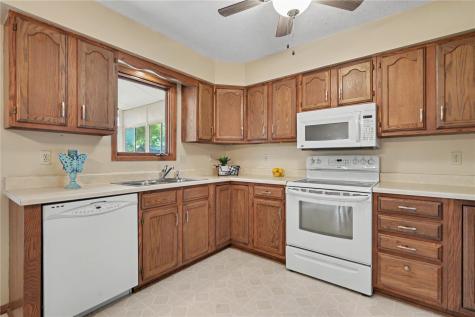521 Zelda Drive NW Cedar Rapids IA 52405
