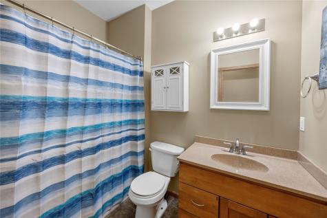1490 Ridgeview Avenue West Liberty IA 52776