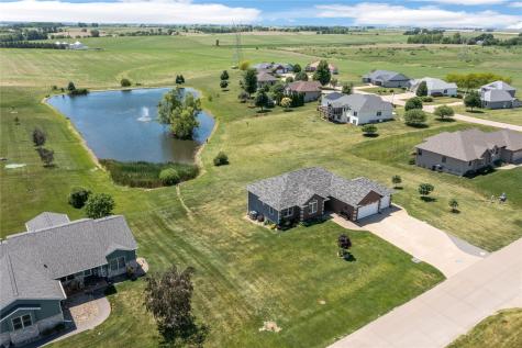 1490 Ridgeview Avenue West Liberty IA 52776