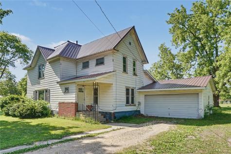 209 Hayes Street W Hazleton IA 50641