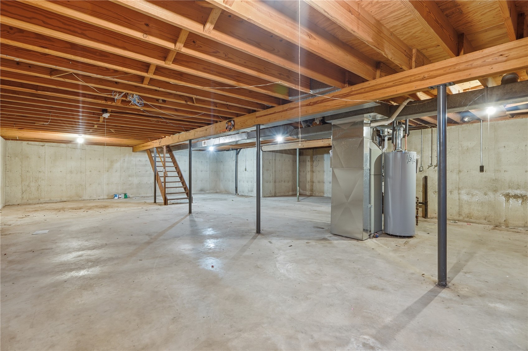 553 6th Street N Central City IA 52214