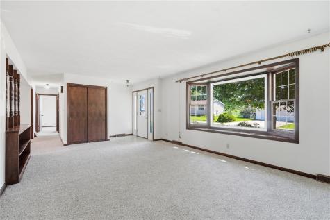 553 6th Street N Central City IA 52214