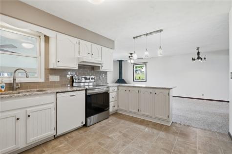 553 6th Street N Central City IA 52214