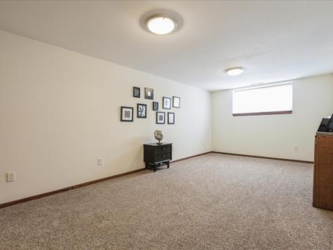 770 S 12th Street Marion IA 52302