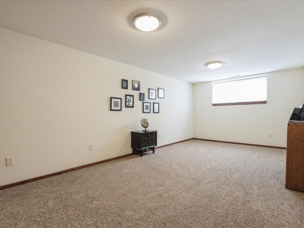 770 S 12th Street Marion IA 52302