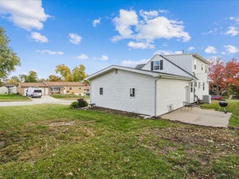 770 S 12th Street Marion IA 52302
