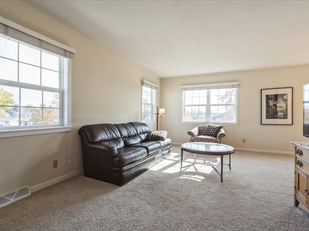 770 S 12th Street Marion IA 52302