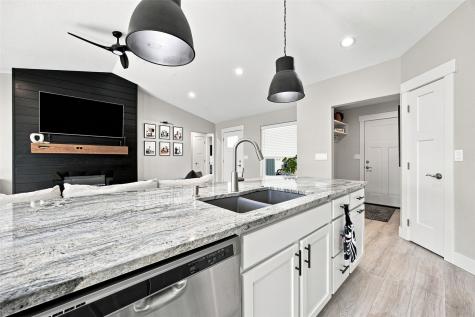 1623 Bobcat Drive NW Cedar Rapids IA 52405