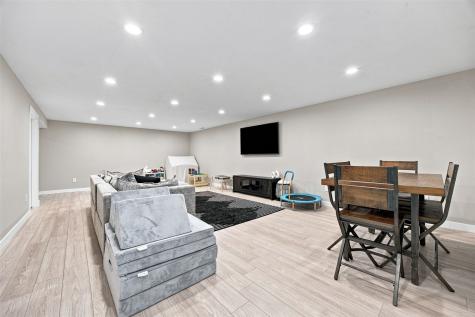 1623 Bobcat Drive NW Cedar Rapids IA 52405