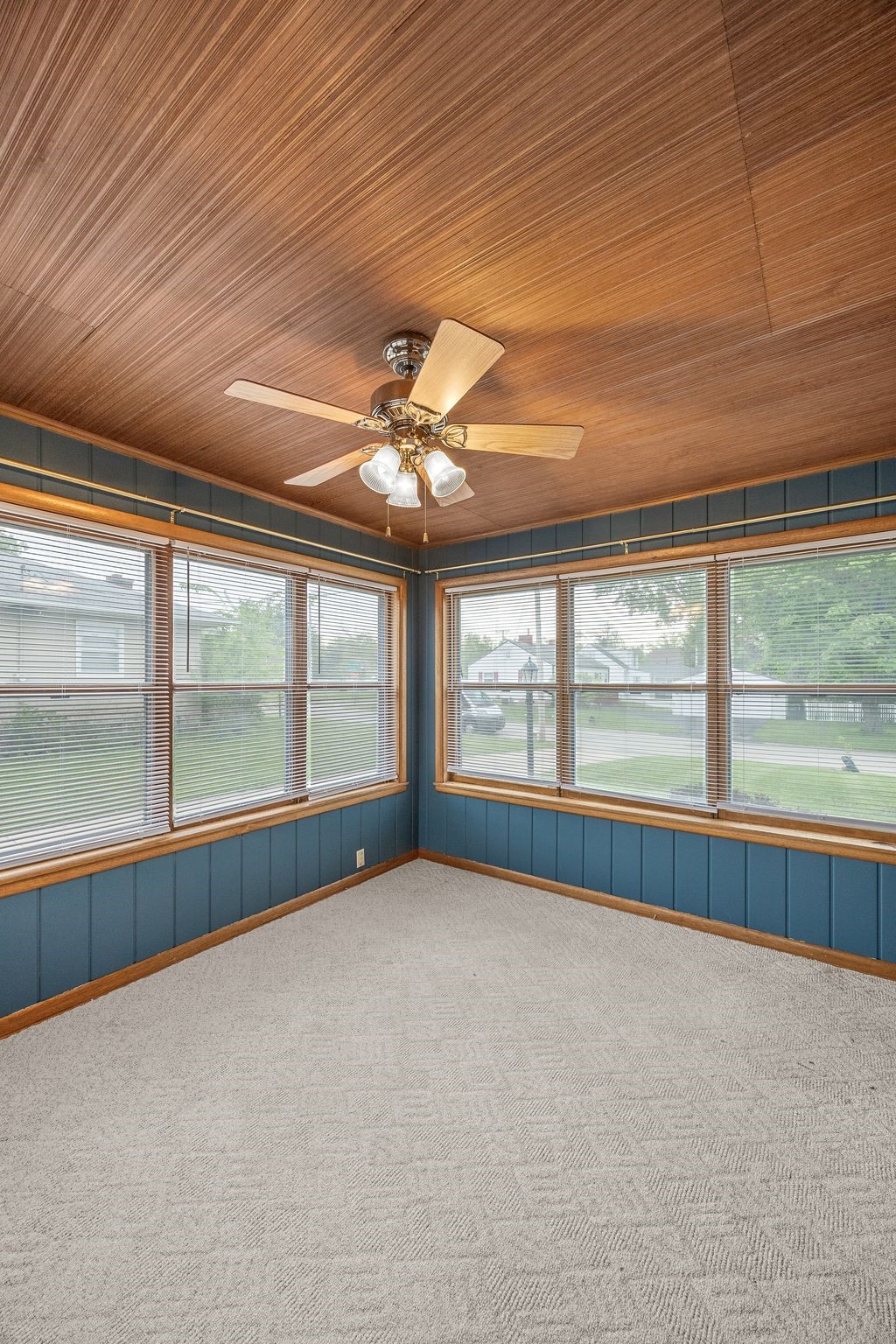 2640 5th Avenue Cedar Rapids IA 52403