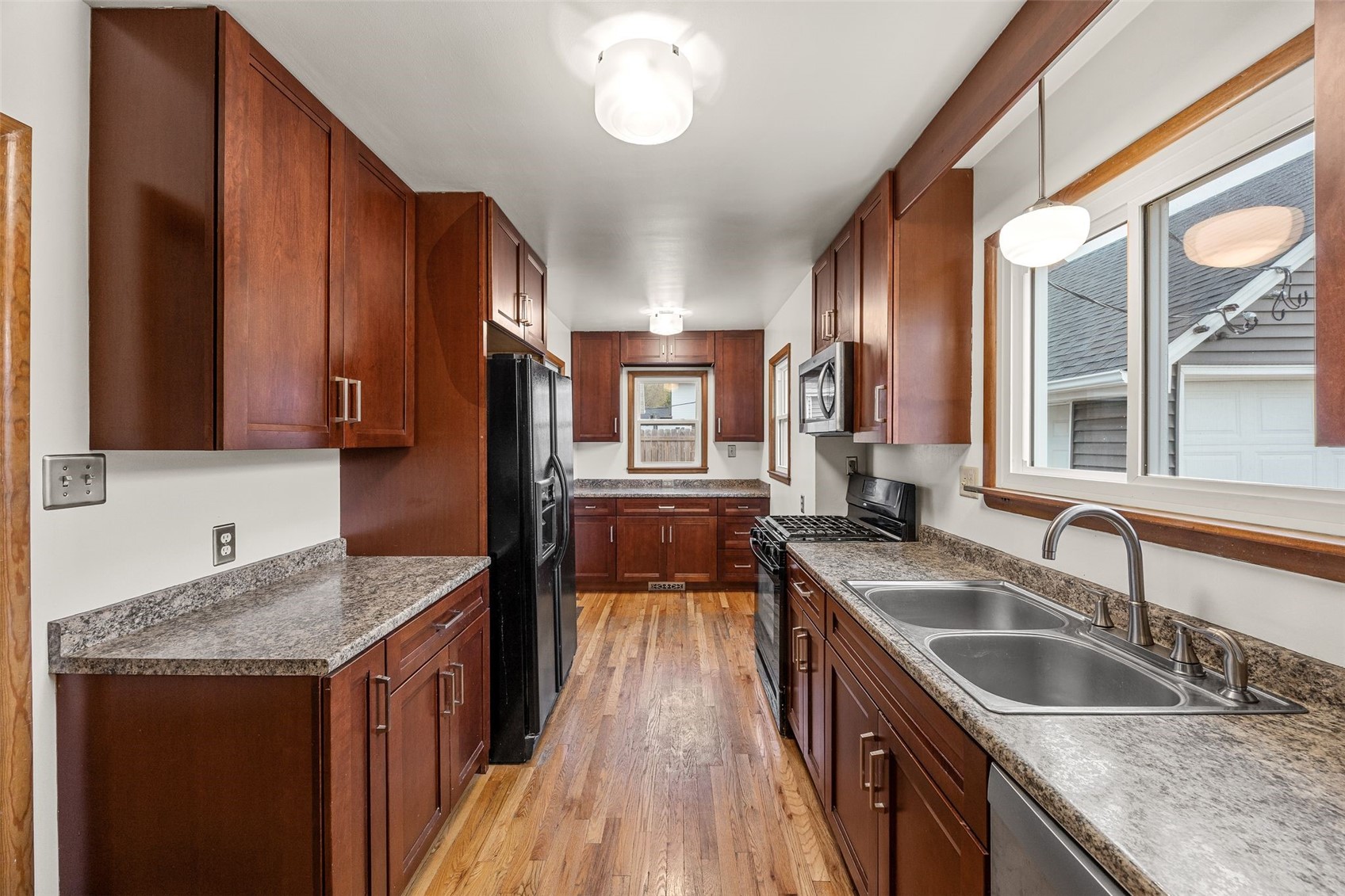 2640 5th Avenue Cedar Rapids IA 52403