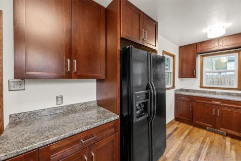 2640 5th Avenue Cedar Rapids IA 52403