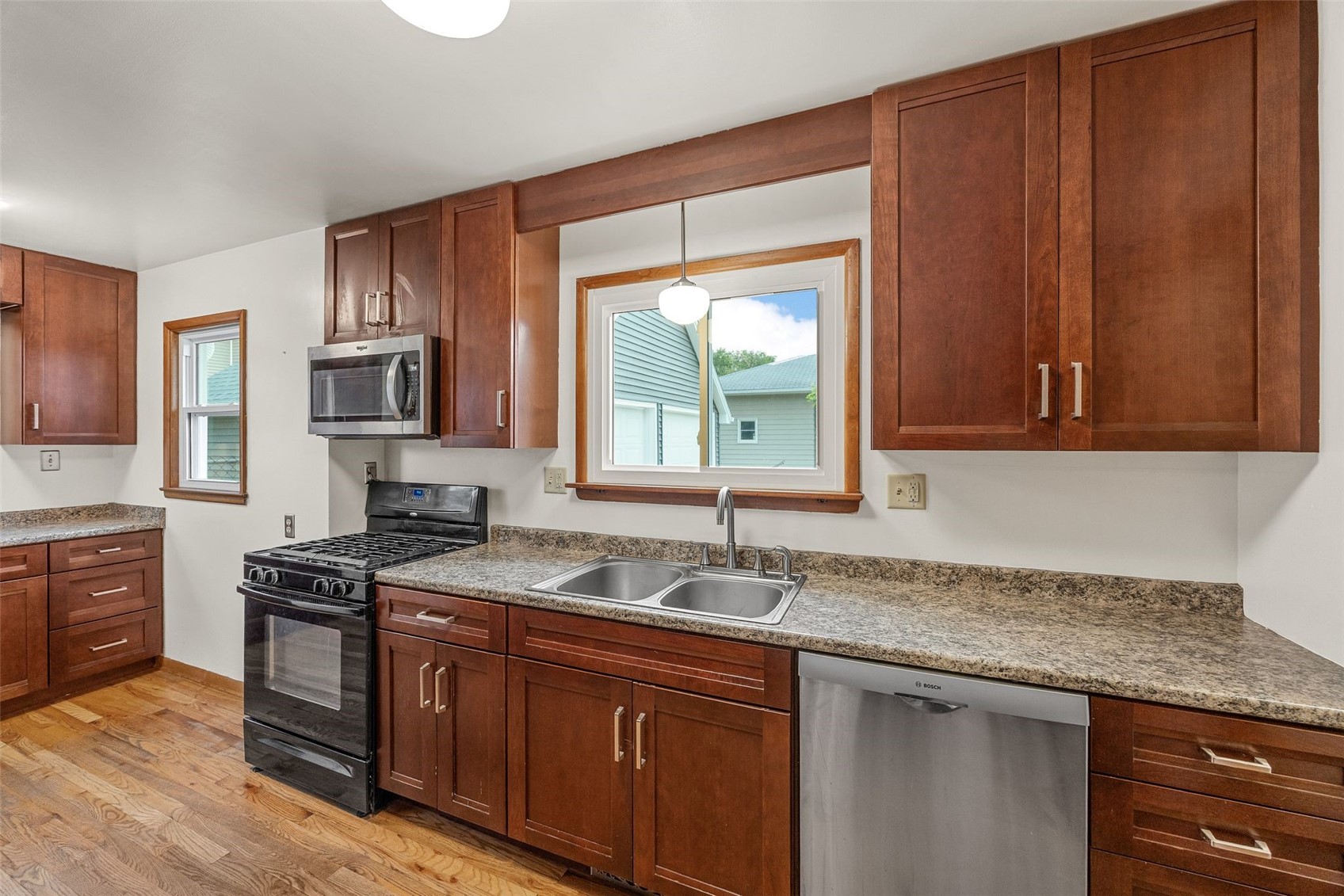 2640 5th Avenue Cedar Rapids IA 52403