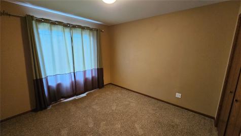 1975 49th Street Marion IA 52302