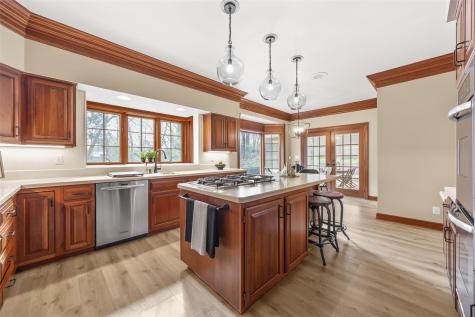 2010 Spoon Creek Court SE Cedar Rapids IA 52403
