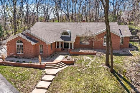 2010 Spoon Creek Court SE Cedar Rapids IA 52403