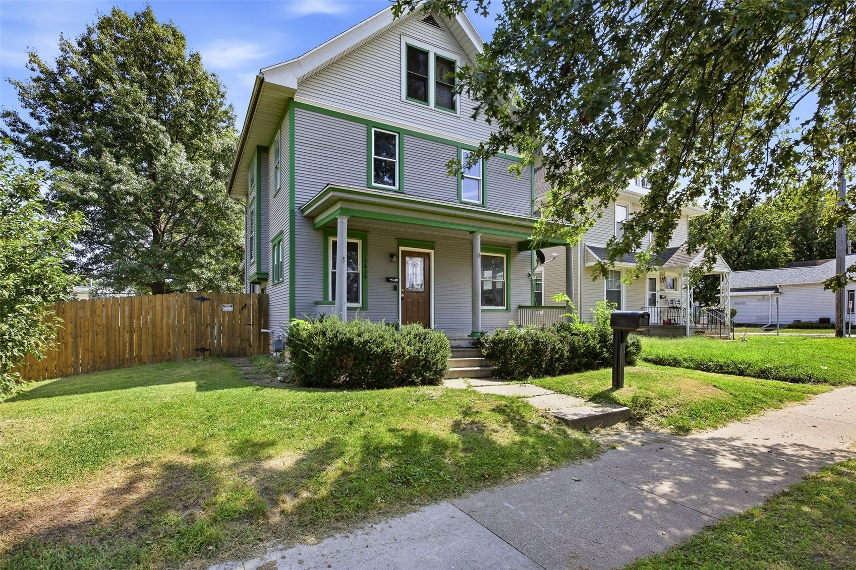 1429 K Street SW Cedar Rapids IA 52404