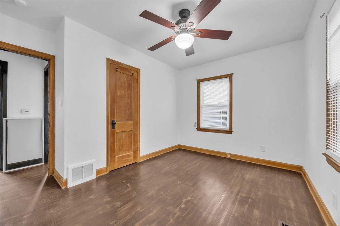 1839 K Avenue NE Cedar Rapids IA 52402