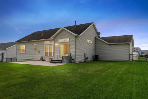 1364 Lindenbrook Lane Marion IA 52302
