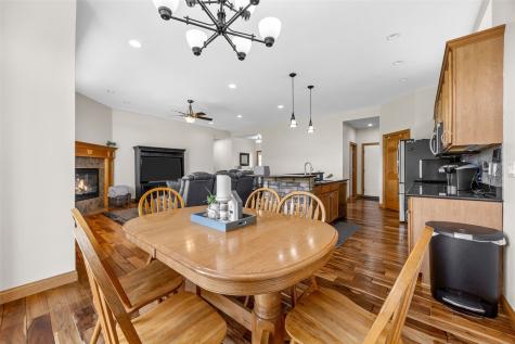 1364 Lindenbrook Lane Marion IA 52302