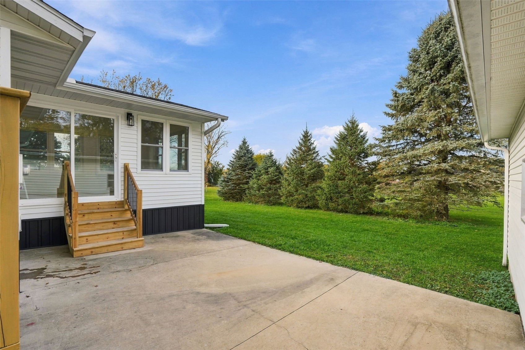 100 S Ely Street Walker IA 52352