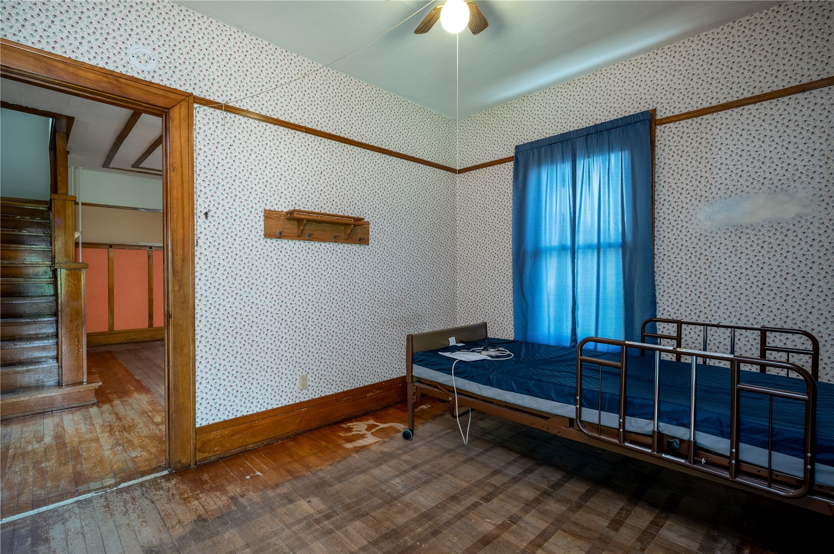 206 4th Street Victor IA 52347