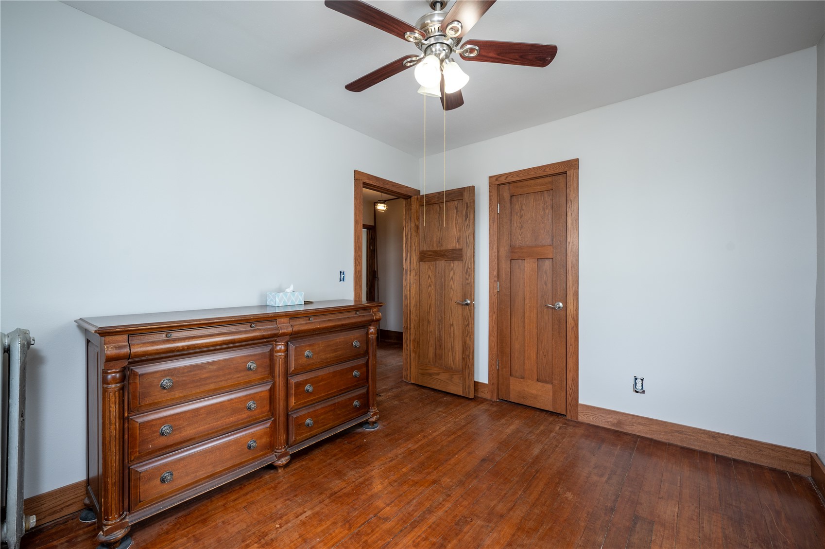 206 4th Street Victor IA 52347