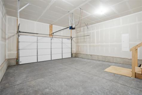 2026 Sugar Creek Drive NW Cedar Rapids IA 52405