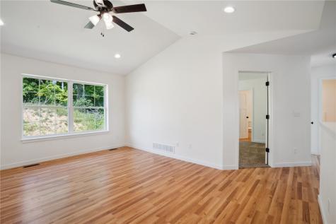 2026 Sugar Creek Drive NW Cedar Rapids IA 52405