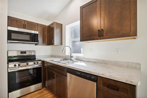 2026 Sugar Creek Drive NW Cedar Rapids IA 52405