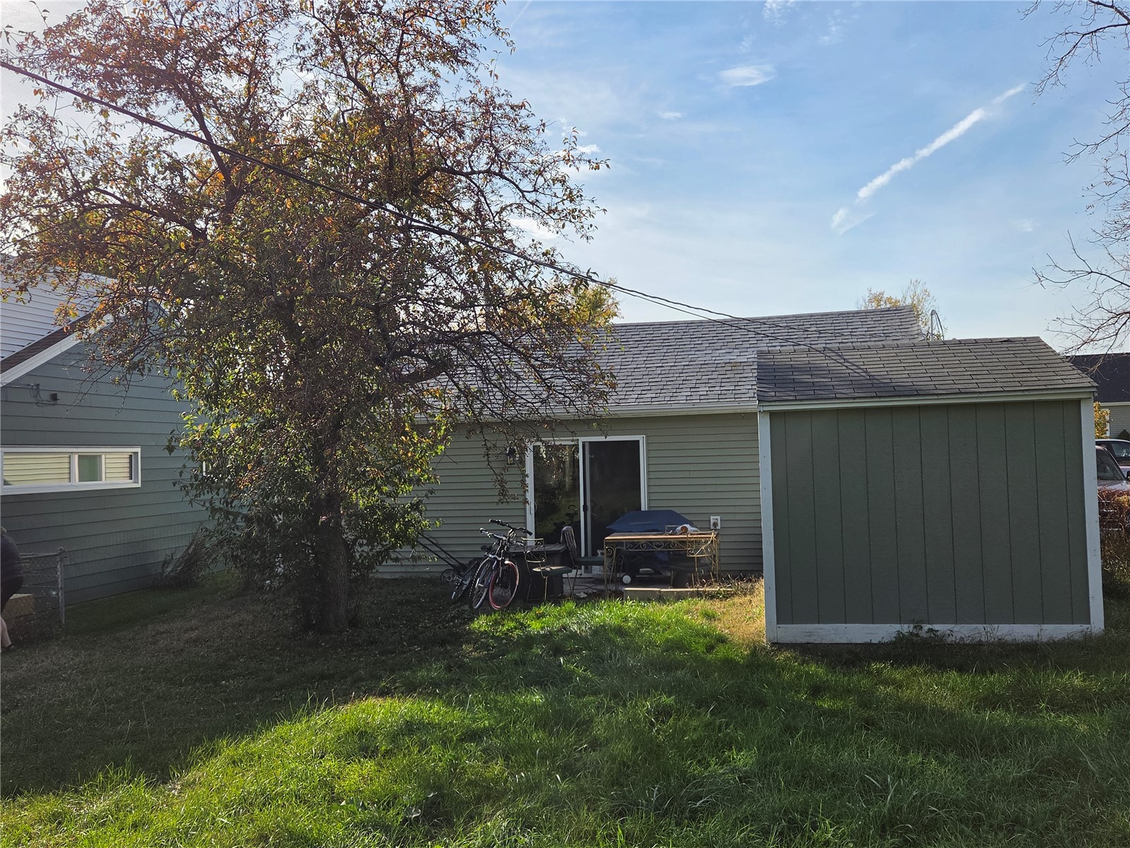 103 3rd Avenue Hiawatha IA 52233