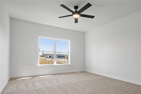1388 Cardinal Drive Fairfax IA 52228