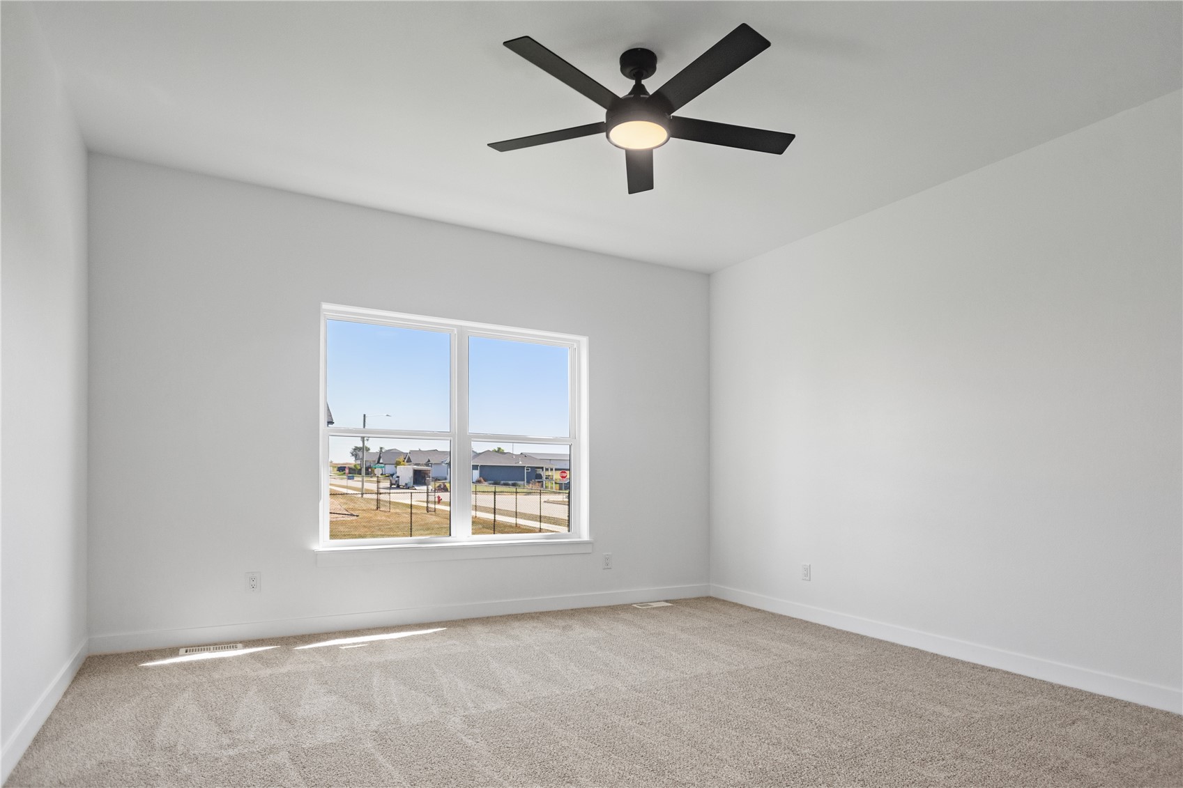 1388 Cardinal Drive Fairfax IA 52228