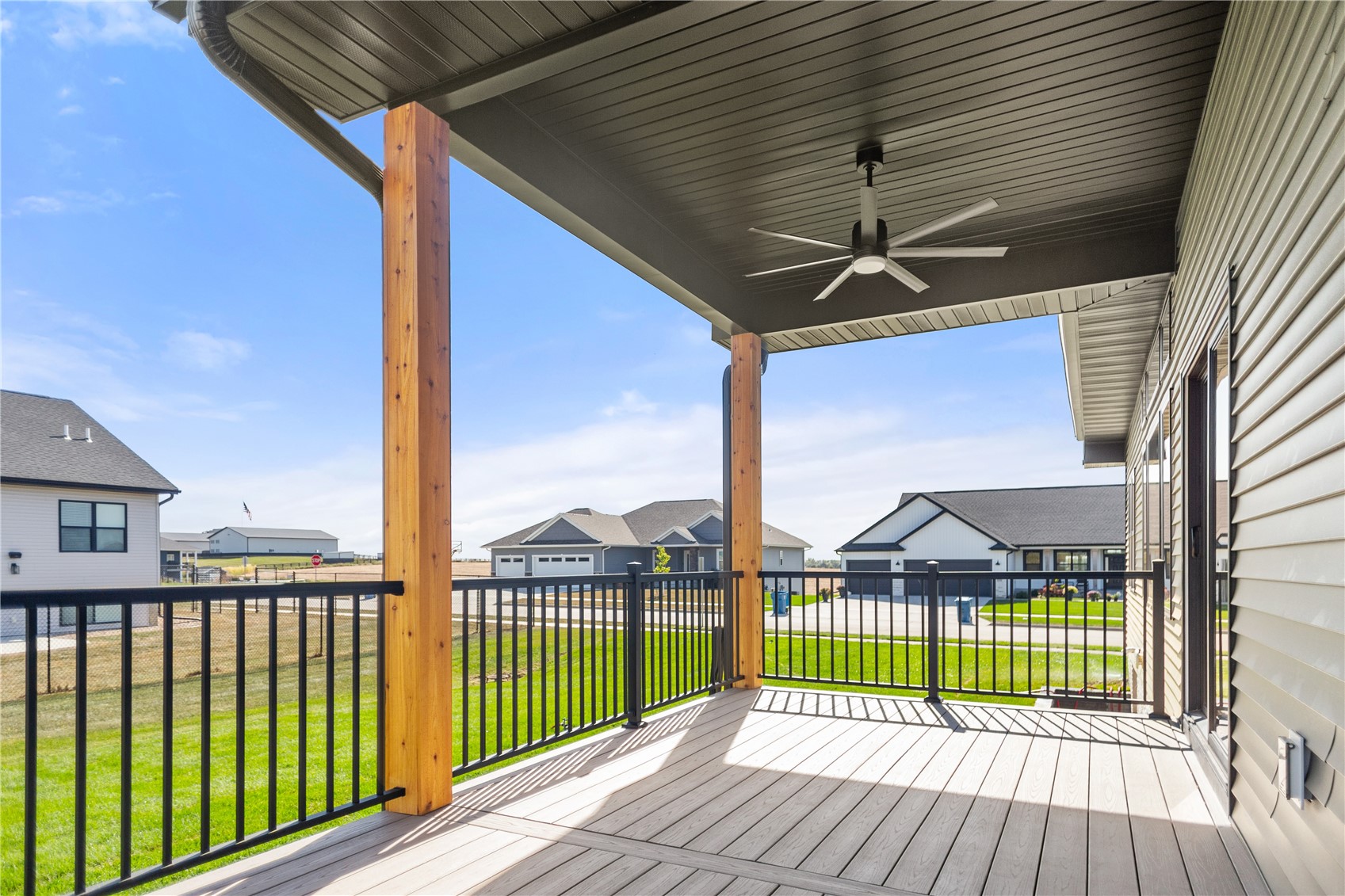 1388 Cardinal Drive Fairfax IA 52228