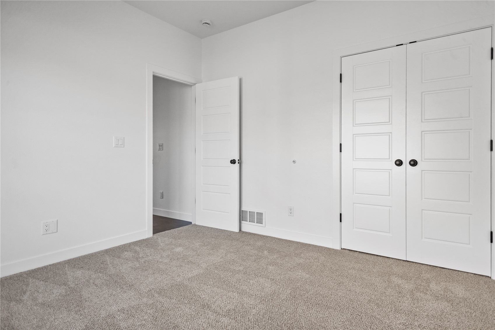 1388 Cardinal Drive Fairfax IA 52228
