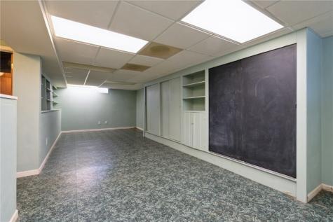 2600 Fruitland Boulevard SW Cedar Rapids IA 52404