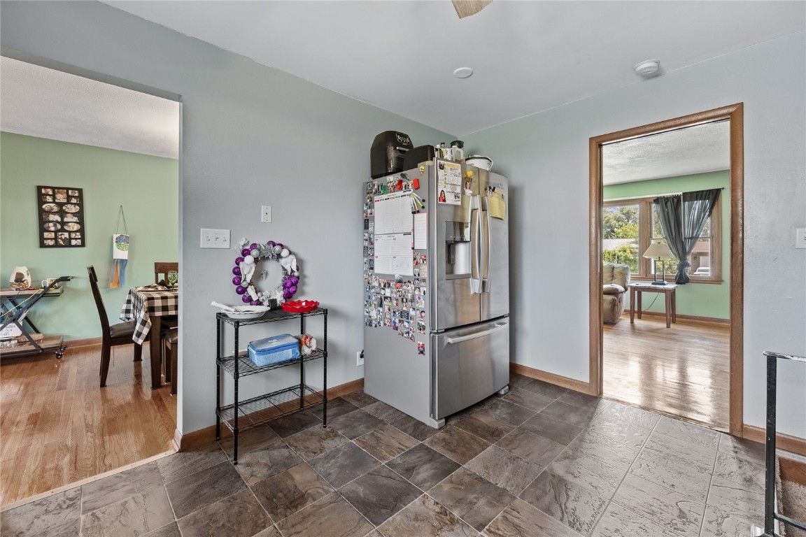 166 Sunrise Drive NW Cedar Rapids IA 52405