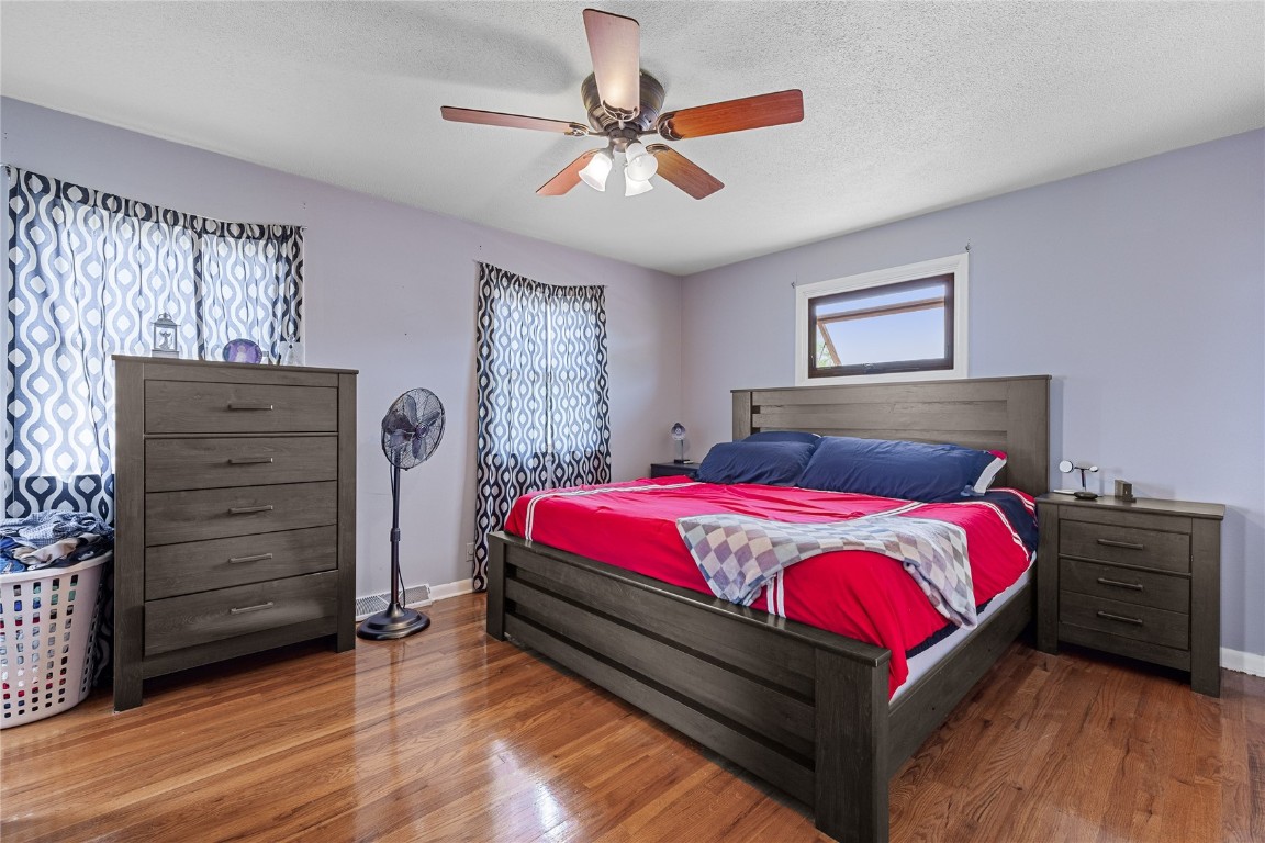 166 Sunrise Drive NW Cedar Rapids IA 52405