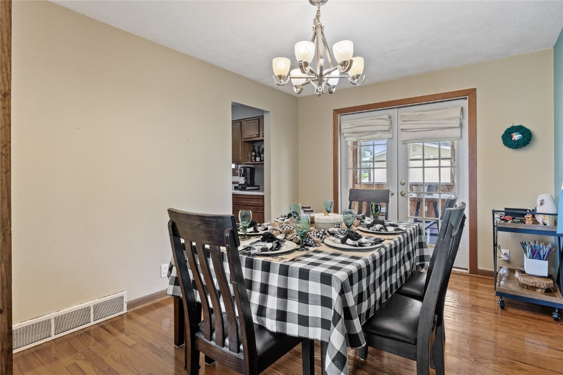 166 Sunrise Drive NW Cedar Rapids IA 52405