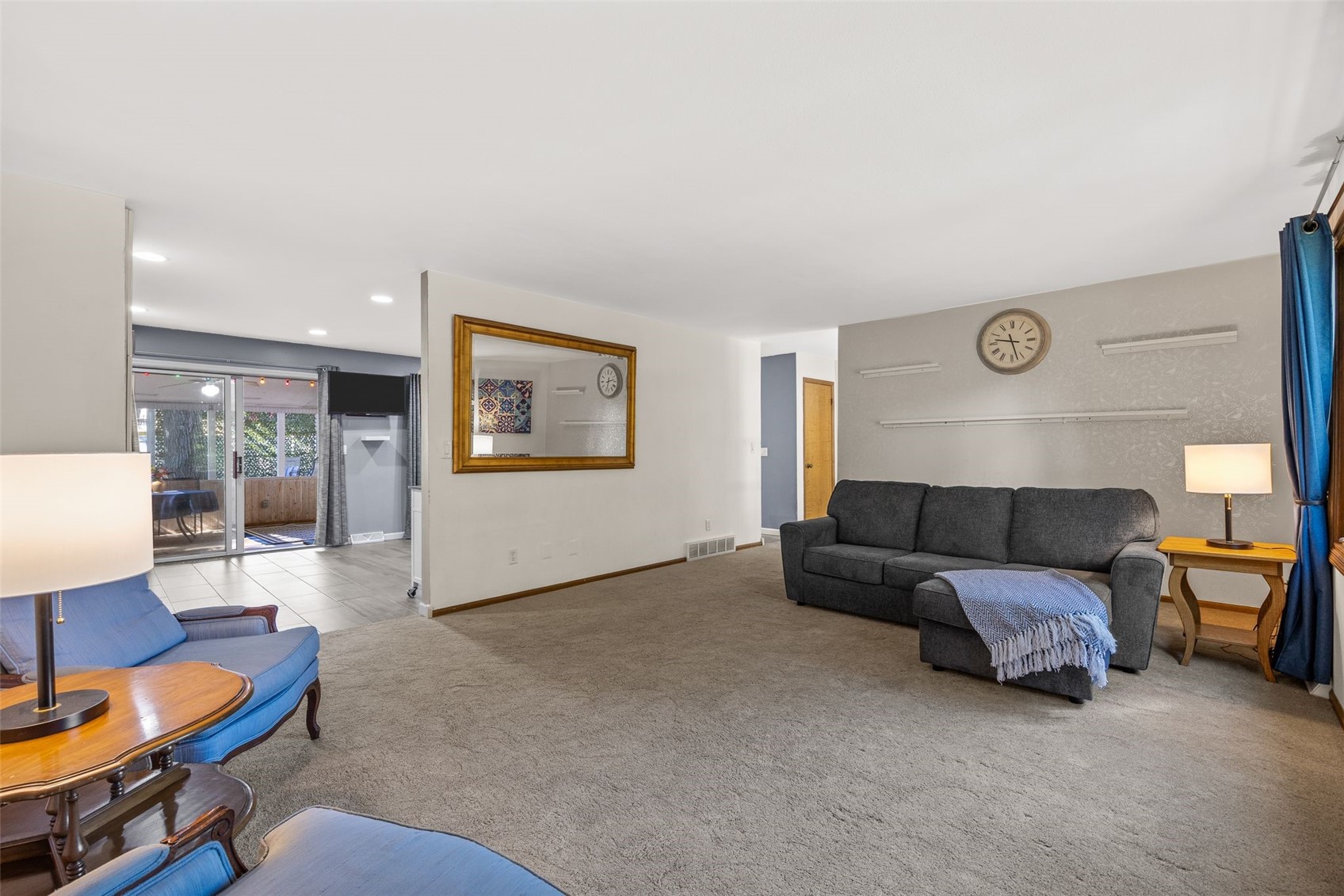 2023 Sandalwood Drive NE Cedar Rapids IA 52402