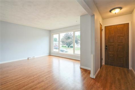 1535 Mcgowan Boulevard Marion IA 52302