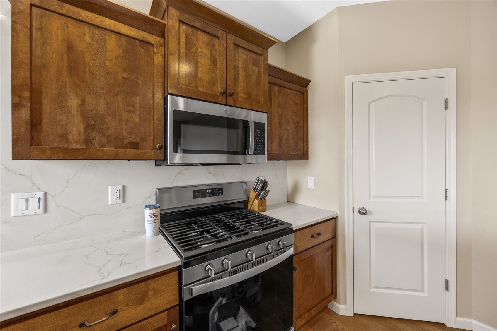 725 15th Avenue SW Mt Vernon IA 52314