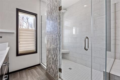 4807 Keystone Ridge SE Cedar Rapids IA 52403