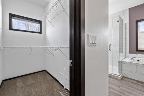 4807 Keystone Ridge SE Cedar Rapids IA 52403