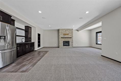 4807 Keystone Ridge SE Cedar Rapids IA 52403