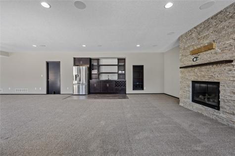 4807 Keystone Ridge SE Cedar Rapids IA 52403