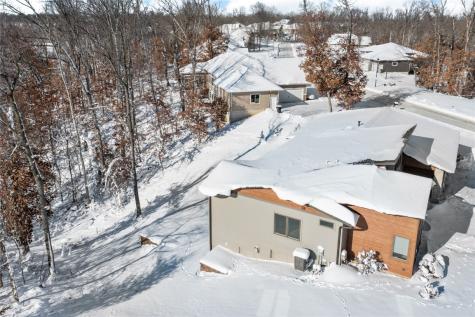 4807 Keystone Ridge SE Cedar Rapids IA 52403