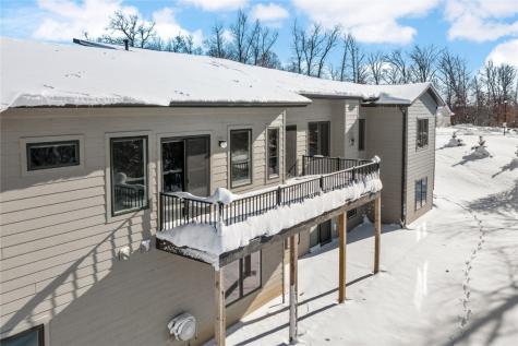 4807 Keystone Ridge SE Cedar Rapids IA 52403