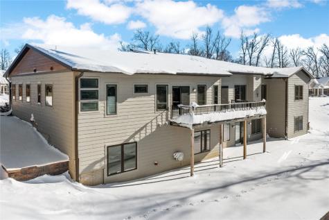 4807 Keystone Ridge SE Cedar Rapids IA 52403